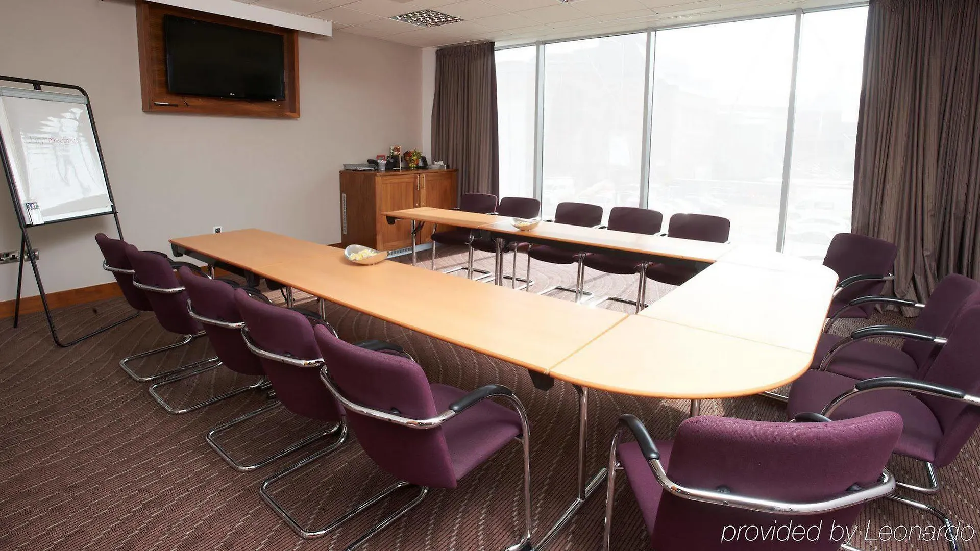 Leonardo Royal Hotel Edinburgh 4*,