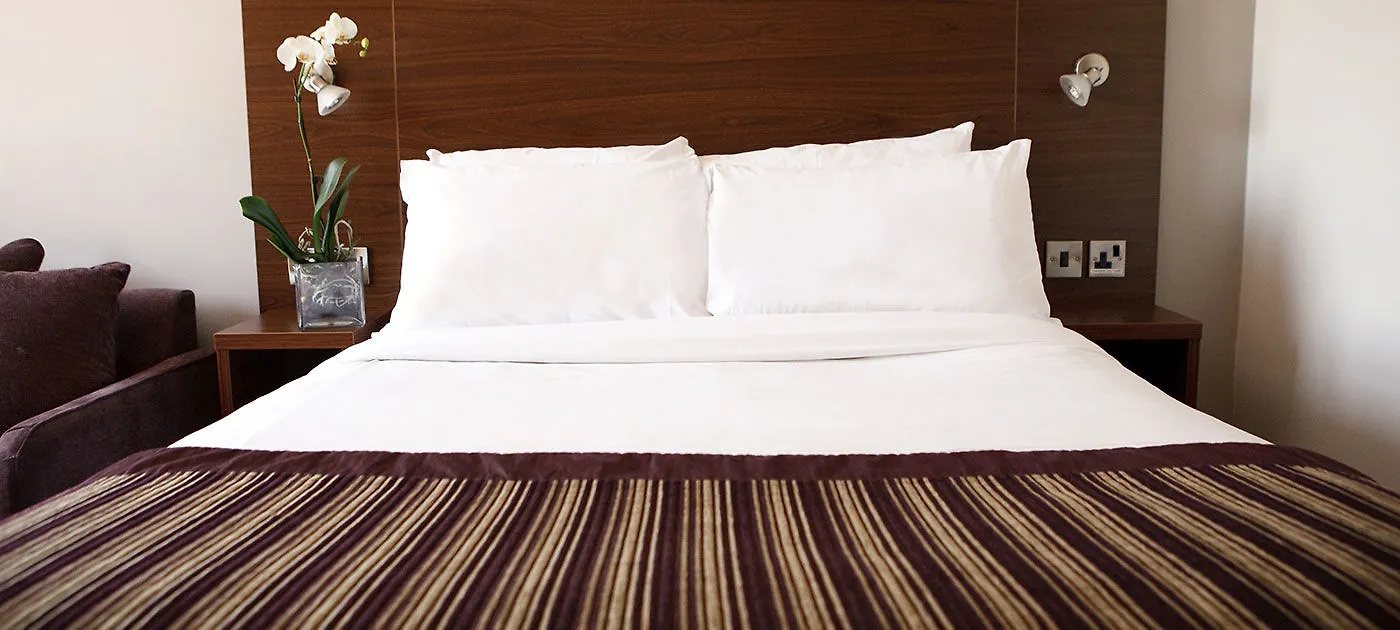 Leonardo Royal Hotel Edinburgh 4*,